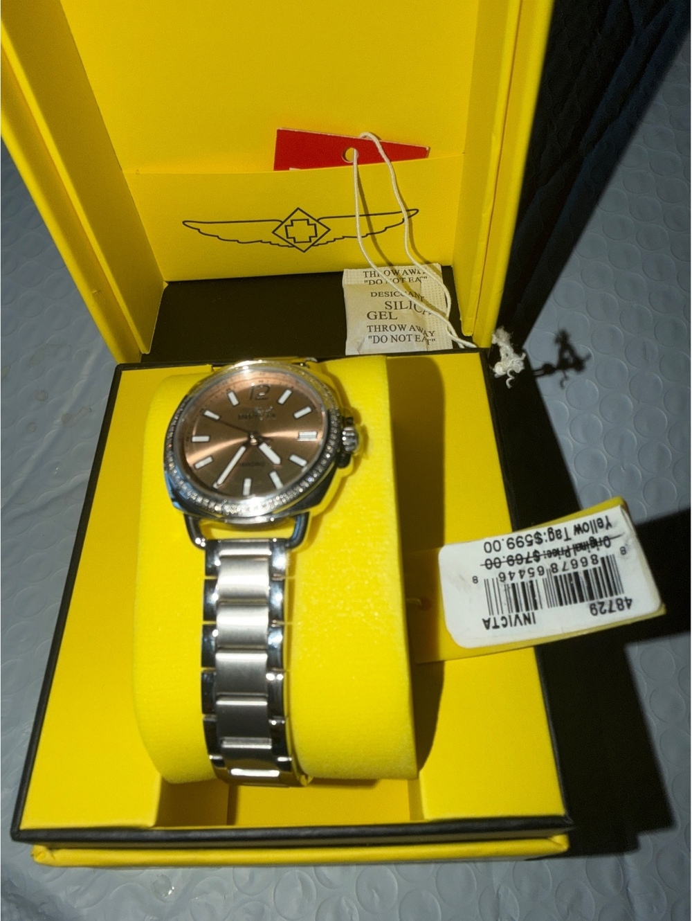 $599 INVICTA ELITE DIAMOND WOMANS WATCH 32mm 0.25 ct diamond